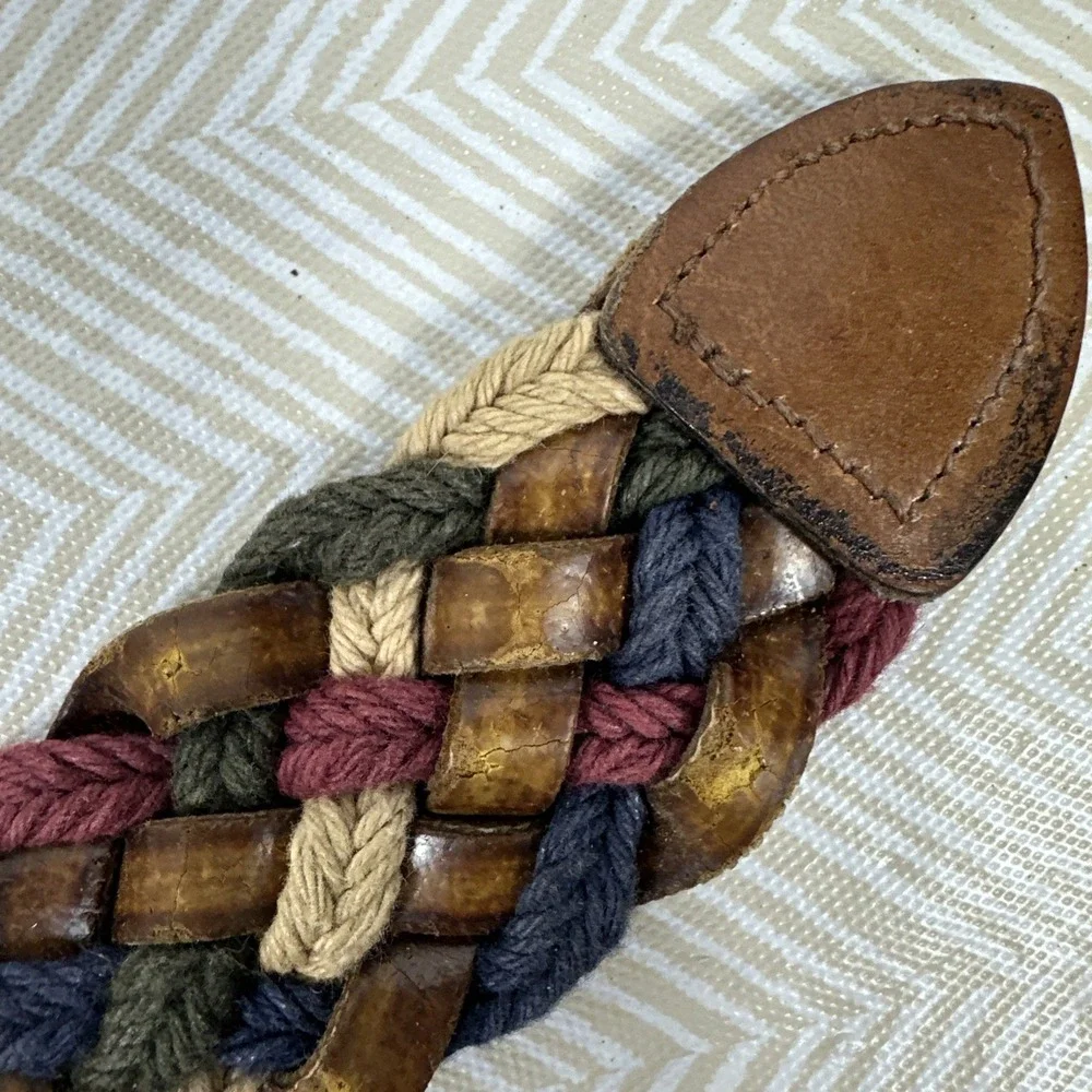 Vintage Brown Leather Belt Length Size Small‎ Made in USA 33